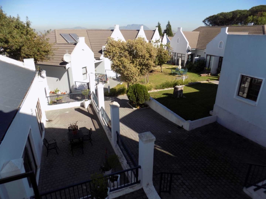 To Let 1 Bedroom Property for Rent in Zevenwacht Retirement Village Western Cape